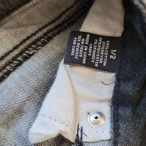 Rue21 skinny jeans black size ½ distressed look crop women's - Picture 4 of 6